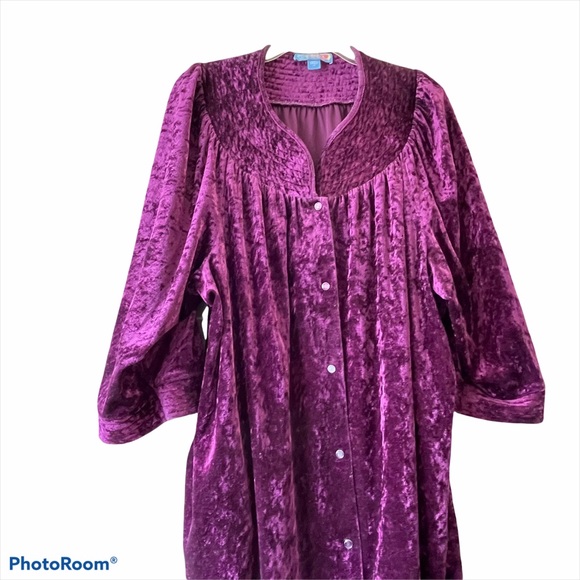 Moonbeams PURPLEE Robe House Coat crushed velvet snap front Size XXL. - Picture 3 of 14